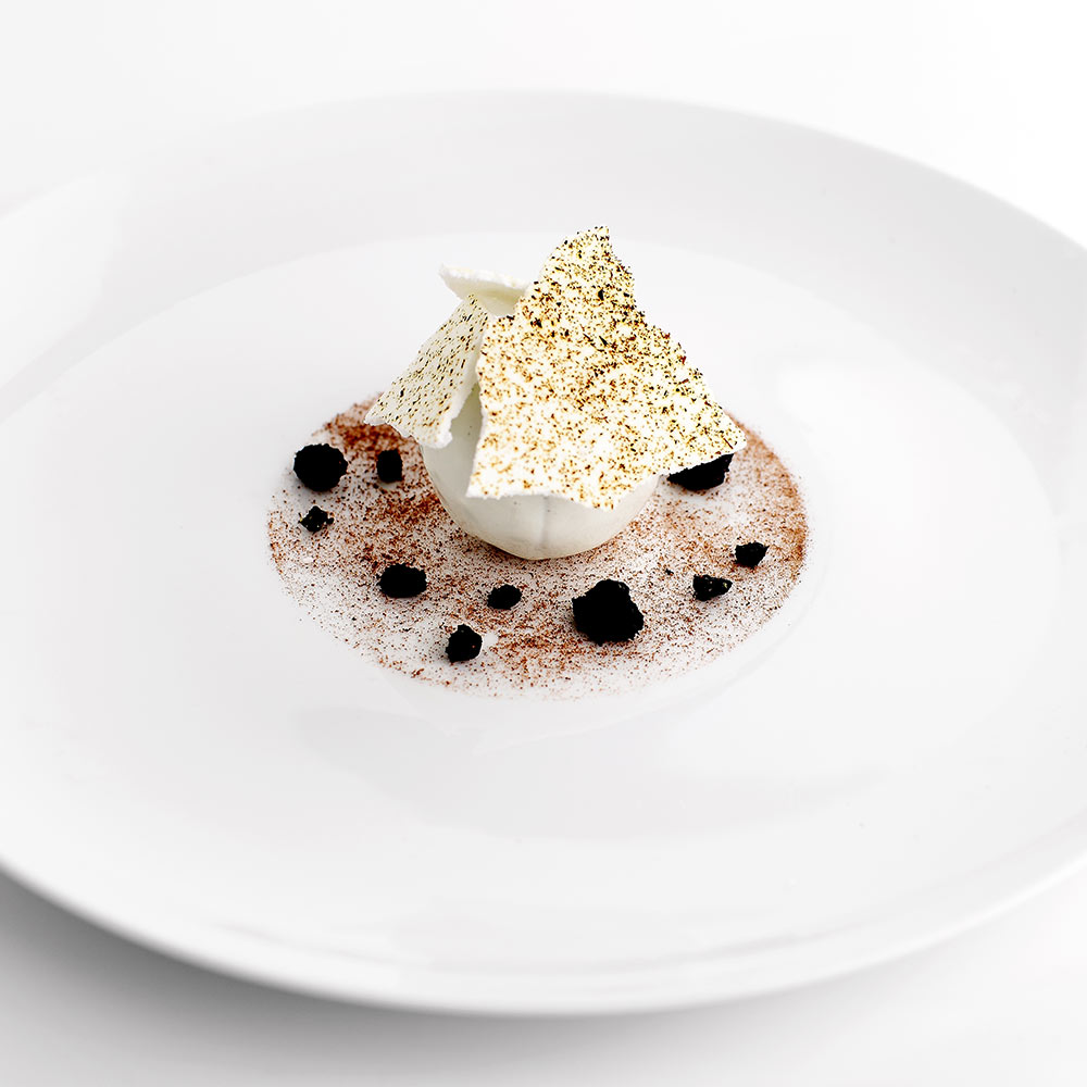 table-hotes-dessert-photo-quatrieme-mur-restaurant-chef-etchebest